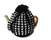 tea cozy cosie black and white