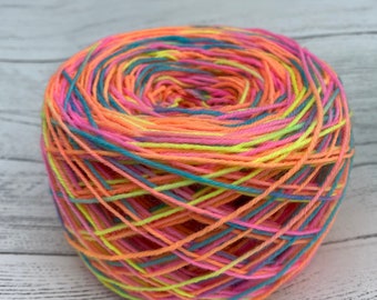 Yarn winding service, yarn caking ,yarn cake,yarn ball,hand dyed yarn cake , caked yarn