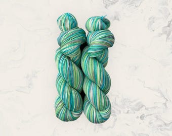 Hand Dyed Self Striping Sock Yarn - 100g (400 meters)