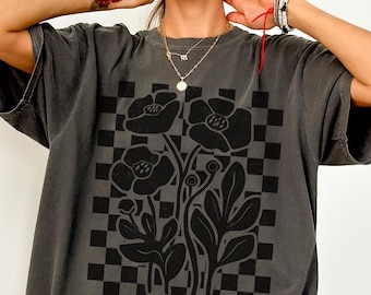 Poppy Checkered Flowers Shirt, floral shirt Comfort Colors® Checkerboard Poppy Shirt, Retro Flower Shirt, Checkered Boho Flowers Shirt