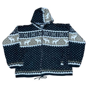 Vintage Ecuadorian Wool Hoodie: Handmade Deer Knit Zip-Up
