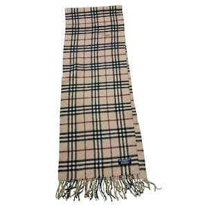 Vintage Burberry Scarf - Classic Nova Check - 100% Lambswool - Made in England - Timeless Luxury Accessory