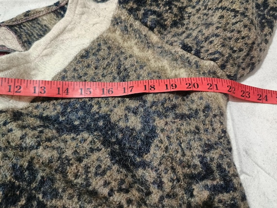 Vintage Handmade Honeybea Patchwork Cardigan | Up… - image 8