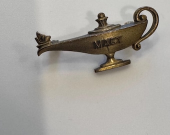 vintage MACY PIN Girl Scout Camp Edith participation bronze genie lamp knowledge
