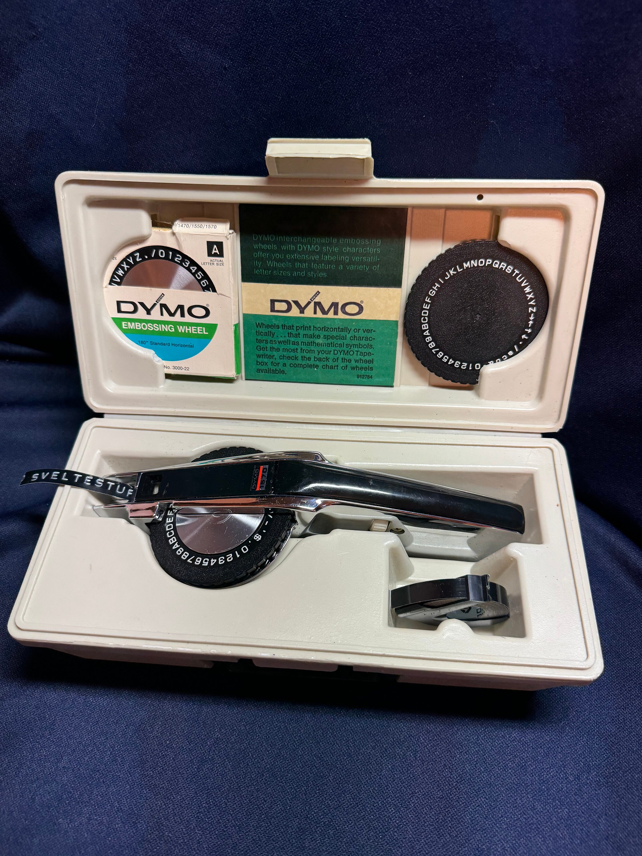 ■製品保証■【蔵出し・新品】ダイモ DYMO 1570 デッドストック 1809 ビンテージ ダイモ テープライター DYMO TAPEWRITER 1570 - メルカリ