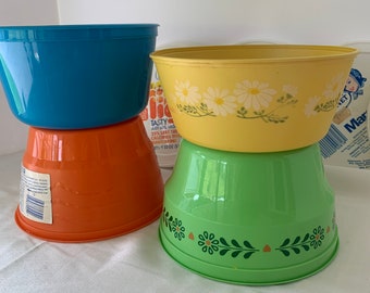 Lot C 4 vintage 1# 2# Plastic MARGARINE Oleo Tubs Bowls Containers & Lids floral