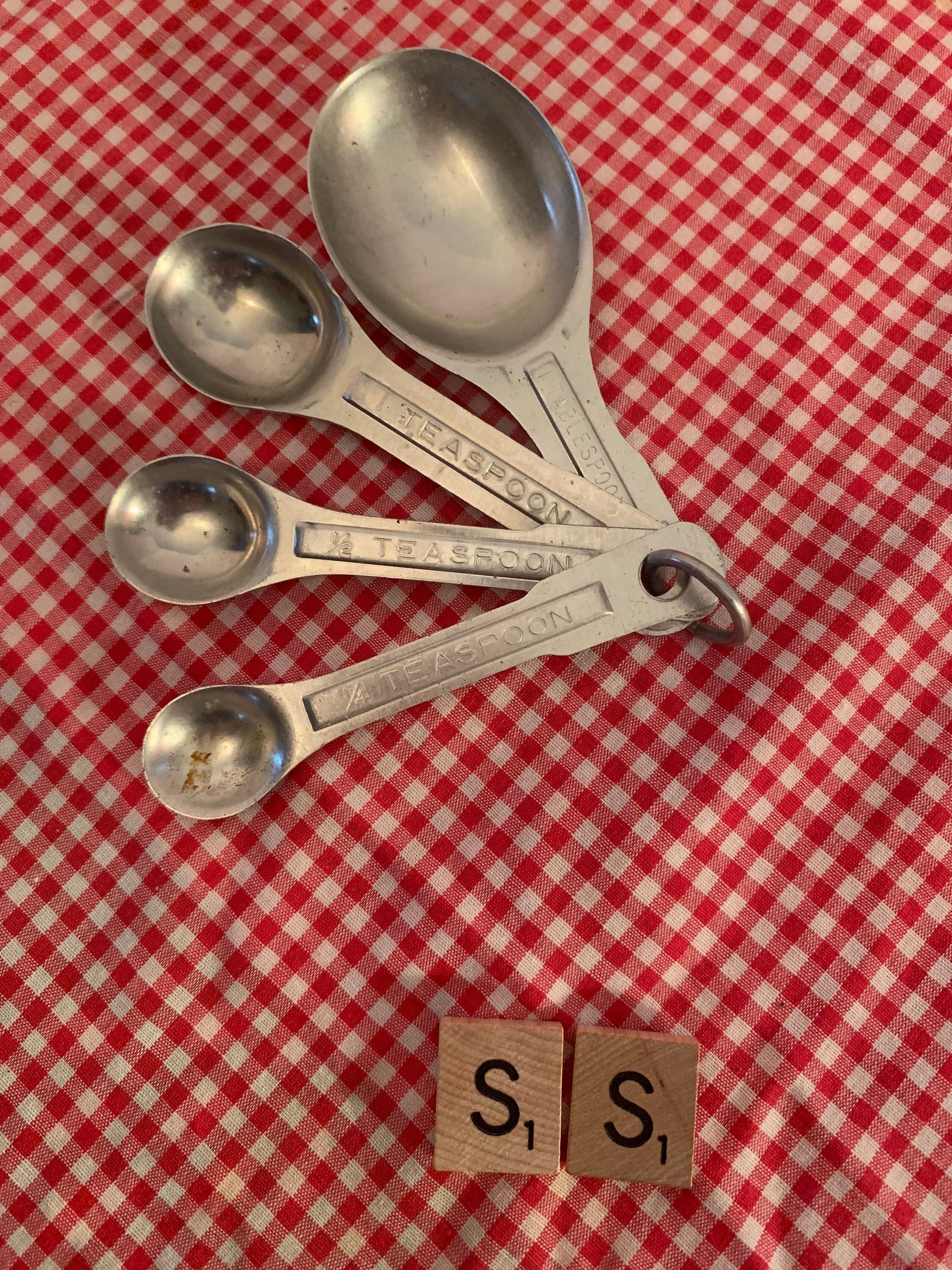 VINTAGE Aluminum Measuring Spoon Set - Tablespoon Teaspoon 1/2 1/4 B49