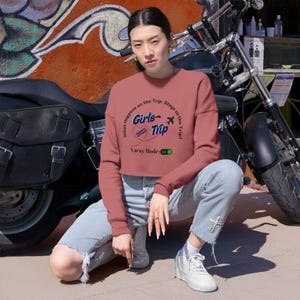 Girls Trip 2025 Kurz-Sweatshirt - Die Fahrkarte in den Urlaub!