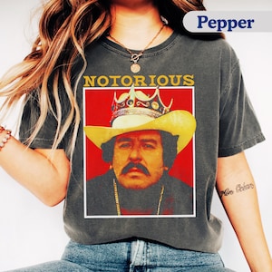 Notorious Caro Quintero Funny Mexican Shirt, Retro Latino Graphic Tee, 90s Bootleg Shirt, Mexican Funny Gift, Funny Vintage Mexican Shirt.