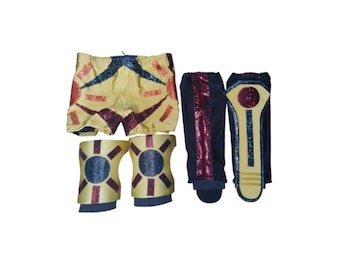 Pantalones cortos de ciclista para lucha libre profesional con rodilleras y protectores de piernas. Prefabricados.