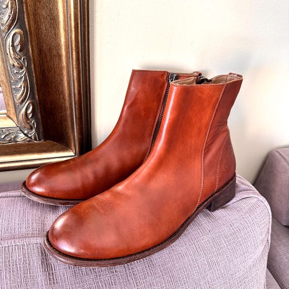 Vintage John Fluevog Leather Ankle Boots – Cognac Brown, Size 11E, Mexico