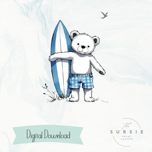 Puede incluir: Ilustración de un oso de peluche blanco sosteniendo una tabla de surf azul y blanca, con pantalones cortos a cuadros azules. Un pájaro vuela en el fondo. El texto "Digital Download" está en una pancarta en la parte inferior.