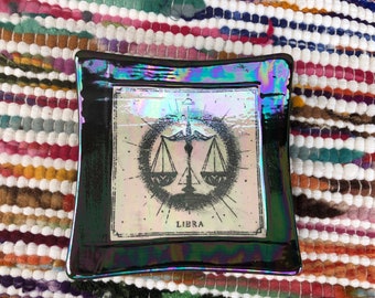 Zodiac Libra Black Rainbow Mother of Pearl Oil Slick Oraganic Dish - Change Holder - Cute Colorful Astrological Sign - Scale