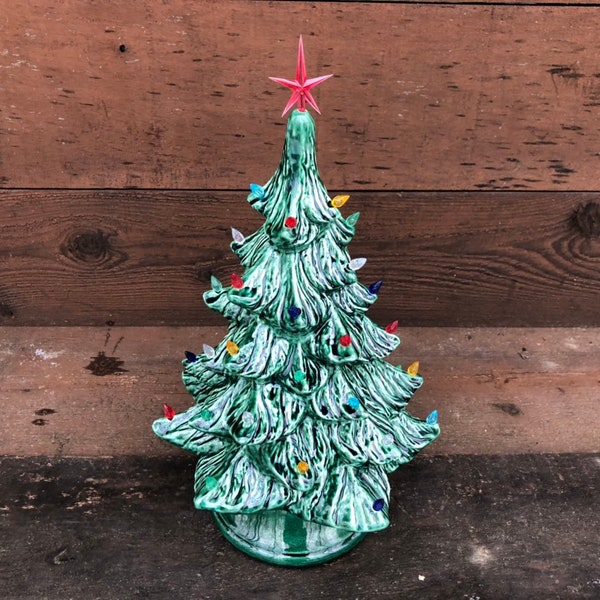 Sapin de Noël en céramique de style vintage avec lumières - Verre peint en vert - Grand - Prêt à être expédié