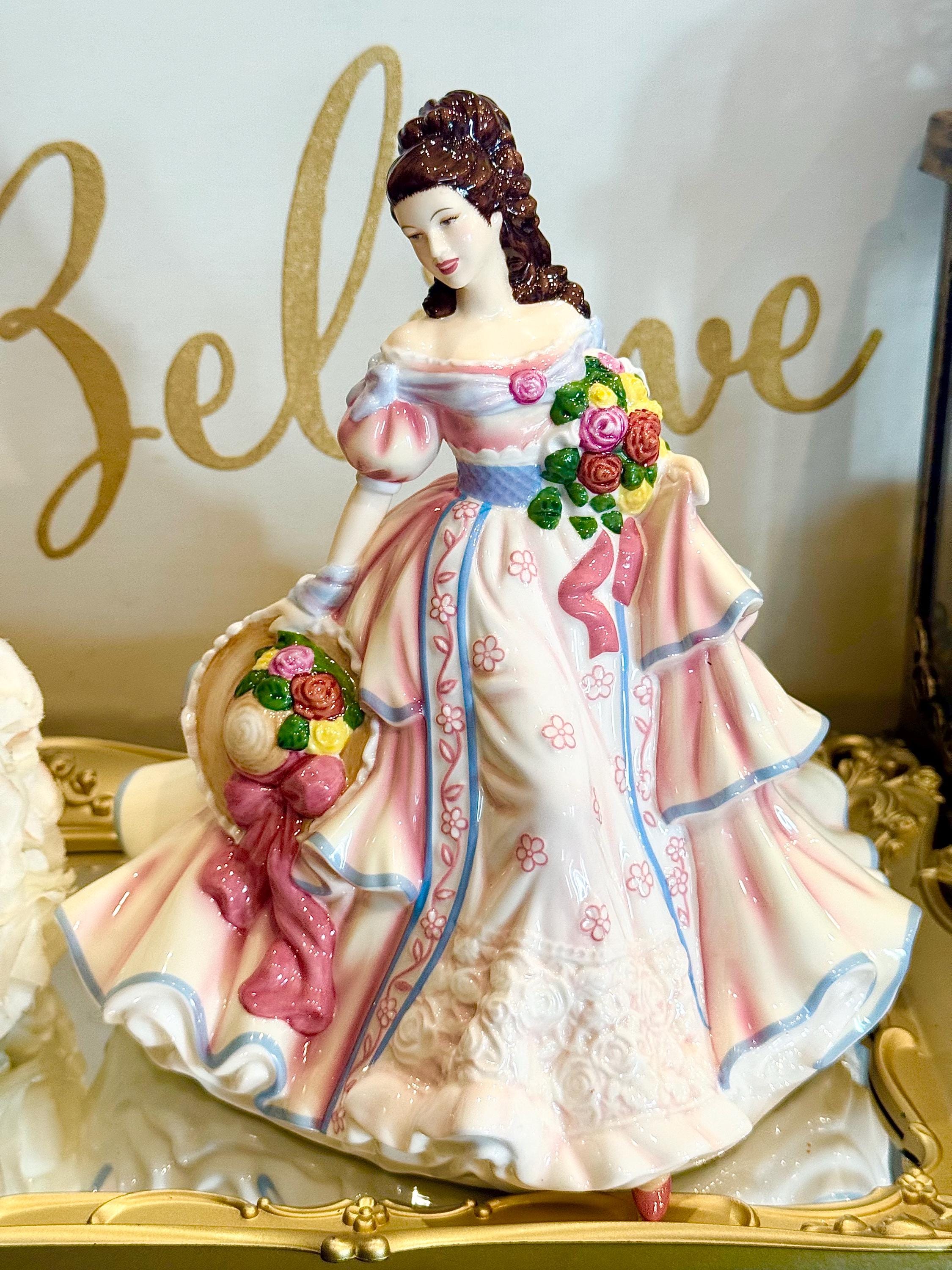 Royal Doulton Pretty Ladies Figurine HN5107 - Summer's Belle - 9 3
