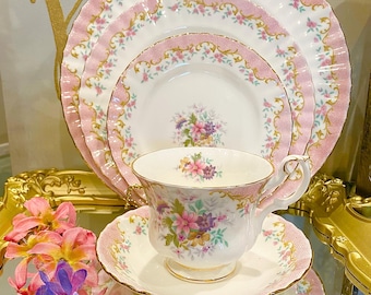 花柄食器セット ティーポット・プレート・ボウル 磁器製食器セット｜アンティークグリーンの花柄プレート＆ボウル