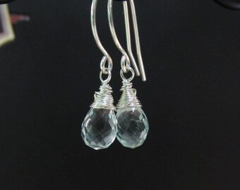 Wire Wrapped Aquamarine Earrings-Aquamarine Jewelry-March Birthstone Jewelry-March Birthday Gift-Blue Gemstone Earrings-Sterling Silver