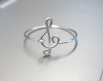 Simple Treble Clef Ring-Classic Music Jewelry-Dainty Music Gift for Her-Wire Music Ring-Best Friend Gift-Unique Music Note Ring-Sterling
