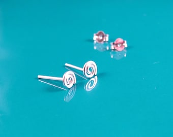 Tiny Sterling Silver Swirl Earring-Rose Gold Swirl Post Earrings-Gold Spiral Studs-Dainty Spiral Post Earrings-Simple Swirl Stud Earrings