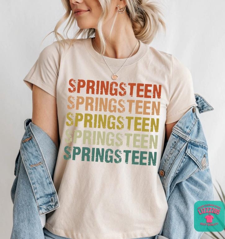 T-SHIRT O SEGREDO E VOCE FLORESCER BORDADO FLORES - COR VERDE BANDEIRA - Foto 11