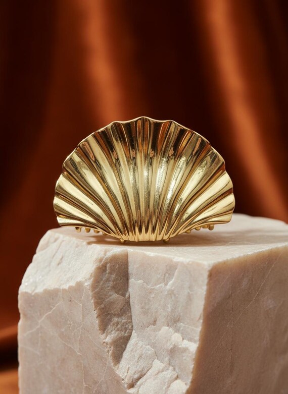 Shell Hair Claw | Gold or Silver Sculptural Hair Clip - Etsy display picture 1