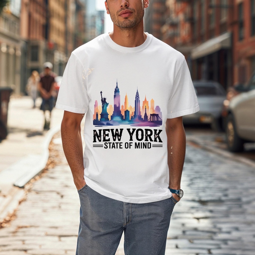 New York Skyline T-shirt - NYC Souvenir Tee - Unisex Cityscape