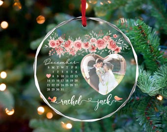 Adorno de boda personalizado 2025: elegante recuerdo de cristal