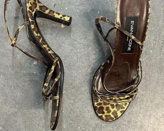 エヴァン・ピコーネ チーター柄ストラップ付き