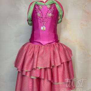 Wicked Costumes Römische Prinzessin Kostüm Für Mädchen – Größe M (5–7 Jahre), Inkl. Kleid, Schärpe & Stirnband