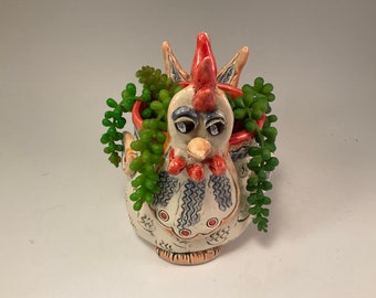 Chicken pot/indoor planter/chicken planter/handmade chicken pottery/whimsical chicken/chicken figurine/handmade pottery planter/chicken pot