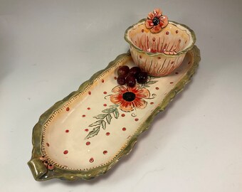 Ensemble plateau et bol en poterie/plateau poterie/bol en poterie/ensemble de bols fait main/pavot/coquelicots/art du coquelicot/ensemble de bols en céramique/plateau à fruits/plateau/décor coquelicot