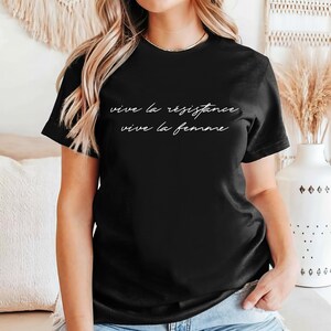 Vive la Résistance Sweatshirt, Feminist Protest Women T-Shirt, Resist Minimal Shirt, Empowering Women Sweater