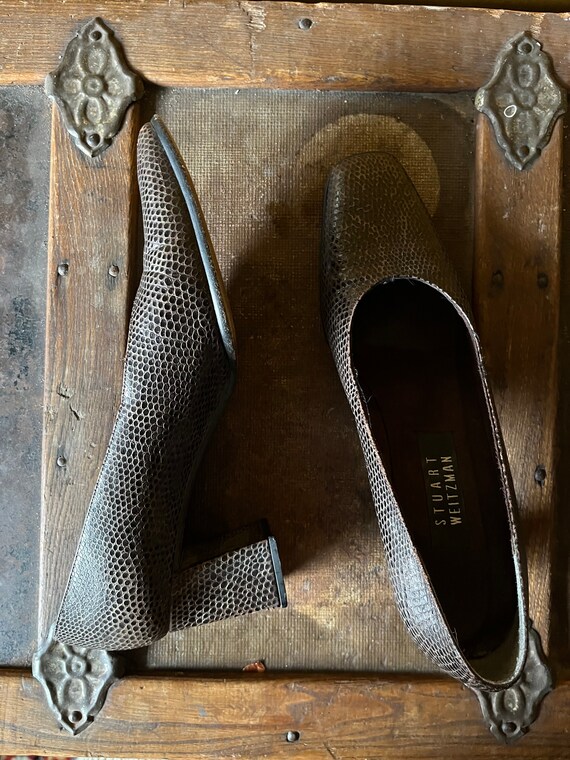 Vintage 90s Stuart Weitzman Reptile Block Heel Pu… - image 5