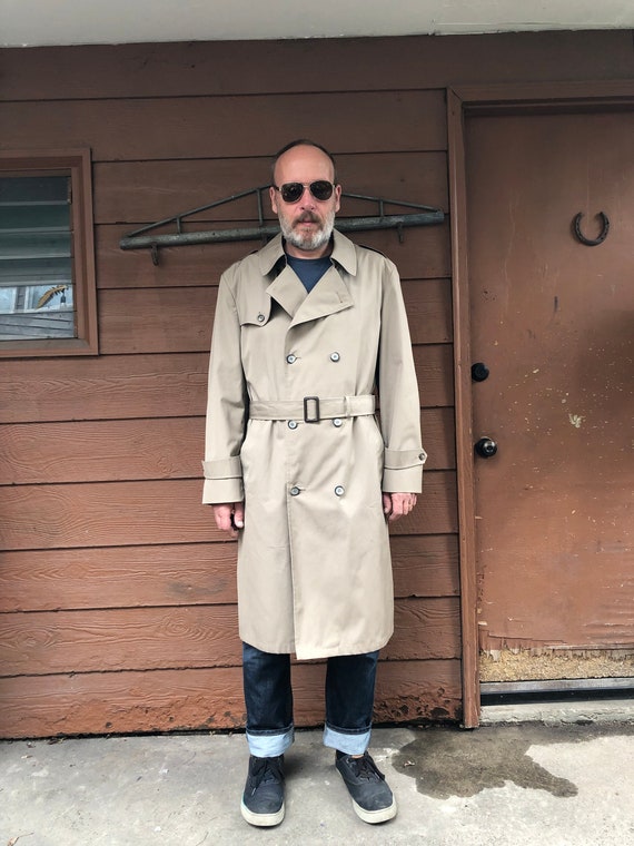 Vintage 1980s Trench , Double Breasted Overcoat , Belted Vintage 1980s Trench , Double Breasted Overcoat , Belted