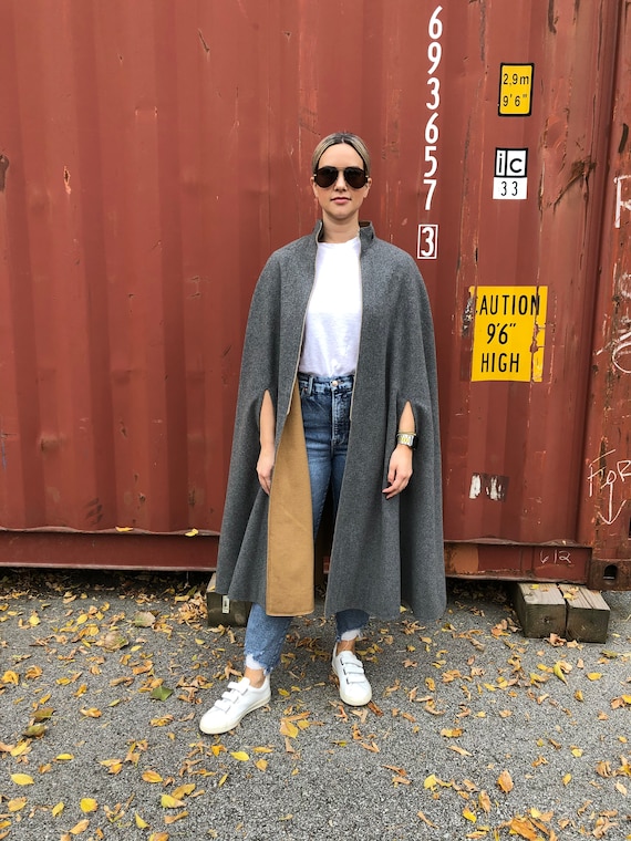 wool cape | vintage cape | vintage outerwear | rev