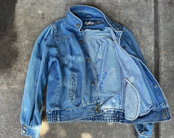 80s vintage jean jacket , denim jacket , distressed denim , snap clousre , nkotb memory , vintage outerwear