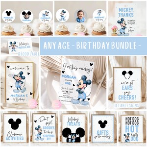 Puede incluir: Una colecci&oacute;n de decoraciones para fiestas de cumplea&ntilde;os con el tema de Mickey Mouse. Incluye adornos para cupcakes, etiquetas de comida, letreros de bienvenida, invitaciones, letreros de mesa y m&aacute;s. La combinaci&oacute;n de colores es azul claro y negro.