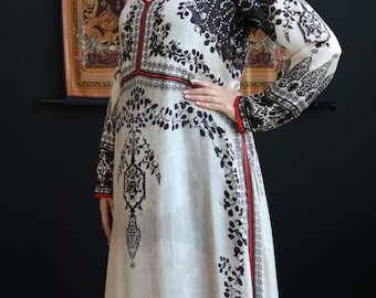 Sindh Angora Kaftan, Synthetic Fabrics