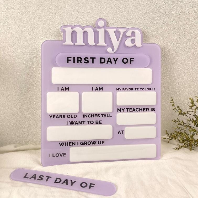 Personalized Acrylic First Day of School Sign - Photo Prop,Custom Back to School Sign,Reusable First Day of School Milestone Sign for Kids