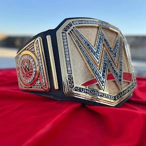New Undisputed Universal Championship Belt - Handmade World Heavyweight Undisputed Universal Replica Title Wrestling Championship Belt Gift