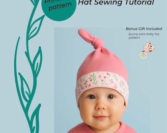 Puede incluir: Un bebé con un gorro rosa con nudo superior y una banda con estampado floral. La imagen es un tutorial de patrón de costura para sombreros de bebé, de recién nacido a 12 meses. El texto dice "Patrón imprimible" y "Tutorial de costura de sombrero de nudo superior para bebé fácil".