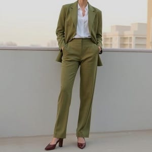 Women's Clothing - Women Green Suit - Suit For Ladies - Office Wear Dress - Party Wear Jacket - Gift For Daughter - Gift For Lady Boss