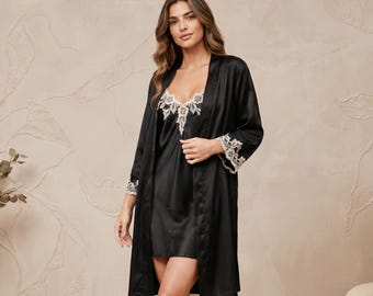 100% Mulberry Silk Lace Nightgown & Robe Set: Elegant Luxury Sleepwear for Women