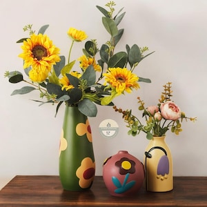 Jarrón de cerámica con flores en relieve: jarrón artístico colorido hecho a mano para la decoración del hogar y arreglos florales