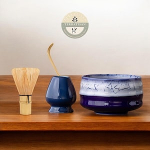 Handmade Ribbed Matcha Tea Set – Ceramic Matcha Bowl (Chawan) & Bamboo Whisk – Japanese Tea Ceremony Kit – Handmade Matcha Gift Set