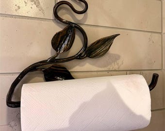 Wrought metal towel rack:rustic industrial style bathroom decor,towel holder for kitchen or bathroom,universal hook,towel rack,creative gift