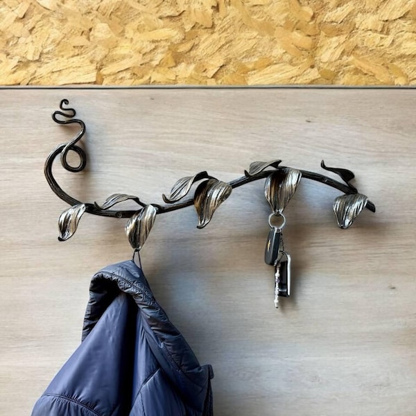 Grote handgemaakte muurhaak, smeedijzeren kleerhanger, rustieke metalen sleutelhouder, smid bladvormige muurhaak, cadeau met liefde