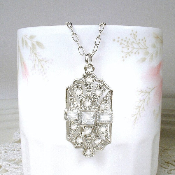 Art Deco Rhinestone Pendant Necklace, Great Gatsby 1920s Rhodium Silver Pave Crystal Bridal Necklace, Vintage Wedding Jewelry 1930s Flapper