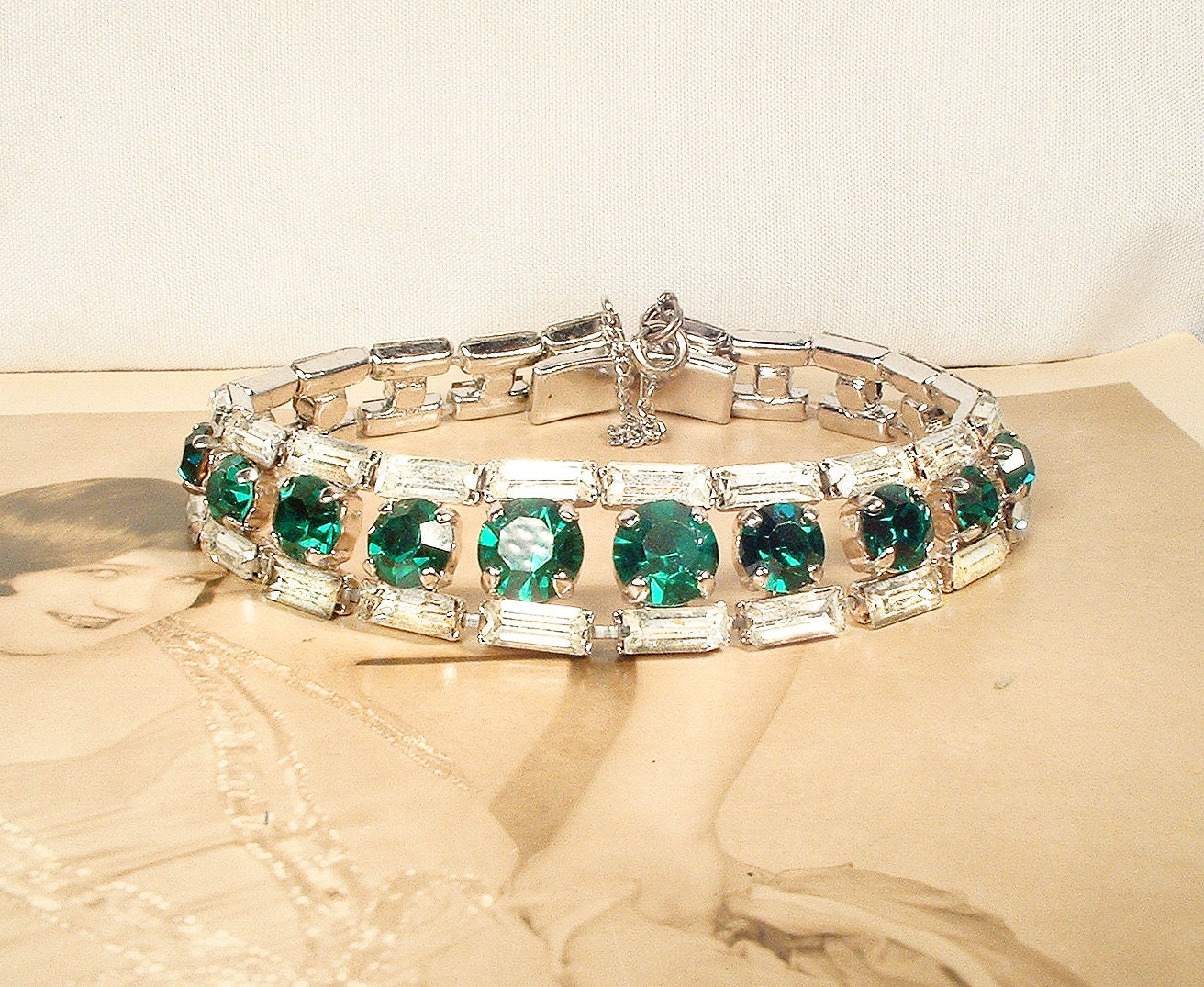 Vintage emerald sale bracelet