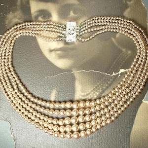 1940er Jahre Vintage Art Deco Champagner Elfenbein Perlenkette, Braut 5 Multi Fünf Strang Glasperle Strass Verschluss Antike Hochzeitsgeschenk PRISTINE